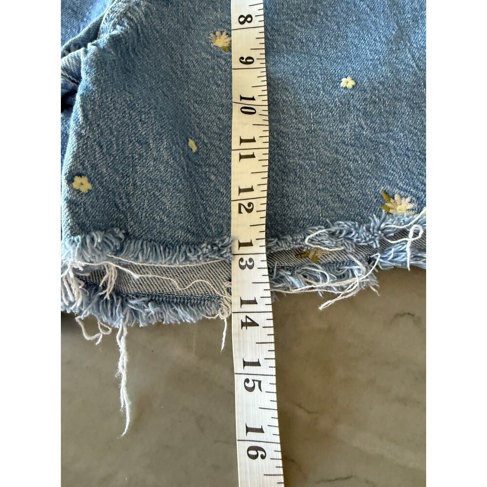 Rails Mesa Embroidered Daisy Relaxed Vintage Frayed Shorts Size 29 Retail $168 - Picture 5 of 7